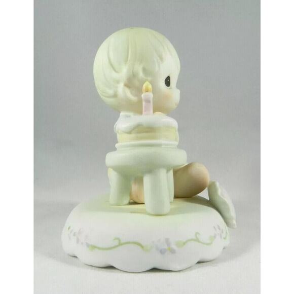 Precious Moments Growing in Grace Age 1 Blonde Girl with Cake 1994 136190 Enesco - Picture 4 of 7